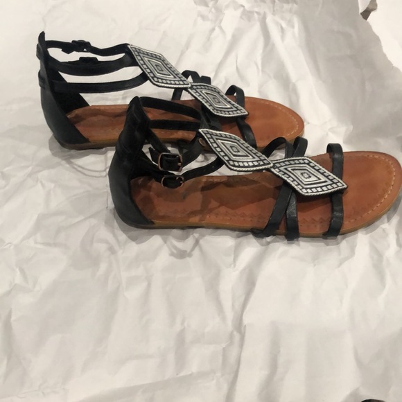 ROXY Sandals- Size 6 - Picture 4 of 5